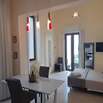 Bed & Breakfast Dimora Charleston Parcheggio Privato In Loco Gratis