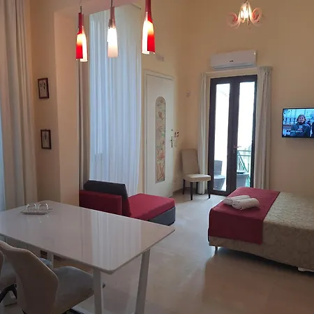 Bed & Breakfast Dimora Charleston Parcheggio Privato In Loco Gratis Lecce