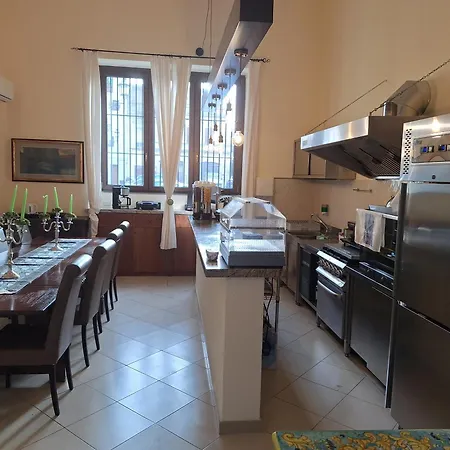 Dimora Charleston Parcheggio Privato In Loco Gratis ليتشي