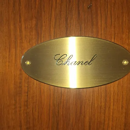 Dimora Charleston Parcheggio Privato In Loco Gratis 4*