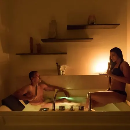 Bed & Breakfast Dimora Charleston Parcheggio Privato In Loco Gratis 4*