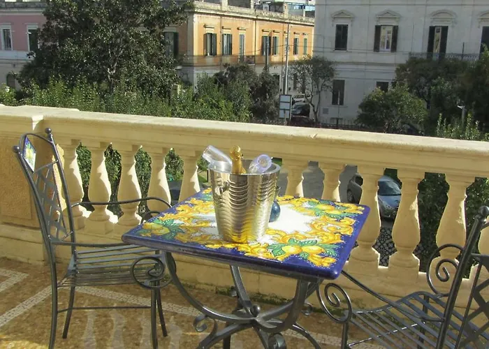 Dimora Charleston Parcheggio Privato In Loco Gratis Bed & Breakfast 4*