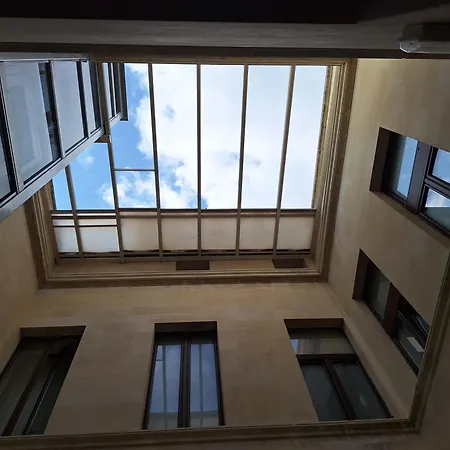 Dimora Charleston Parcheggio Privato In Loco Gratis Nocleg ze śniadaniem