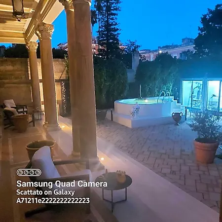 Dimora Charleston Parcheggio Privato In Loco Gratis 4*