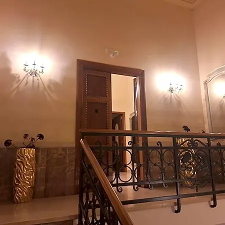 Bed & Breakfast Dimora Charleston Parcheggio Privato In Loco Gratis